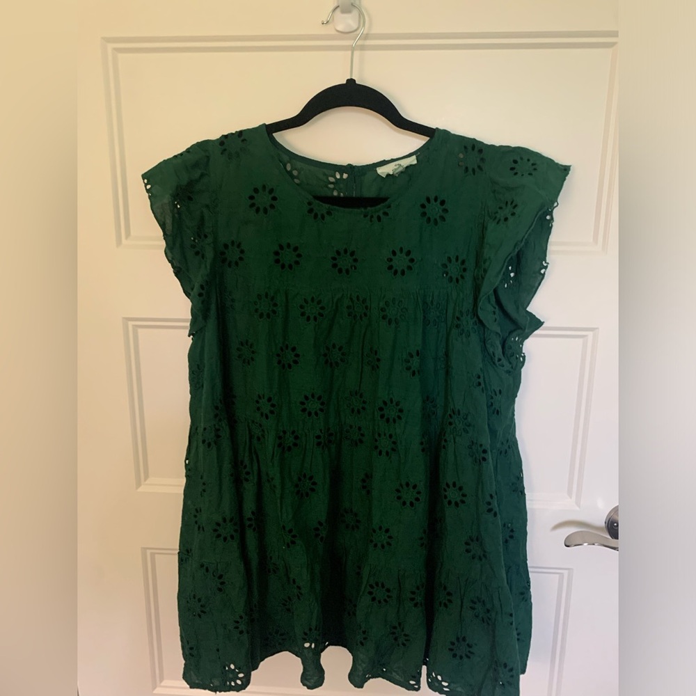 Cute Dark green eyelet shirt